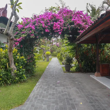 The Cakra Hotel