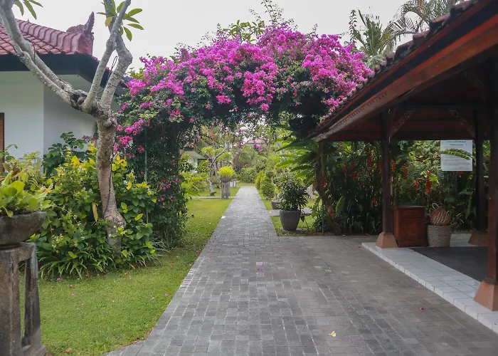 The Cakra Hotel
