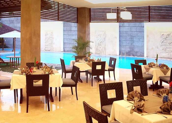 Hotel The Cakra 4*