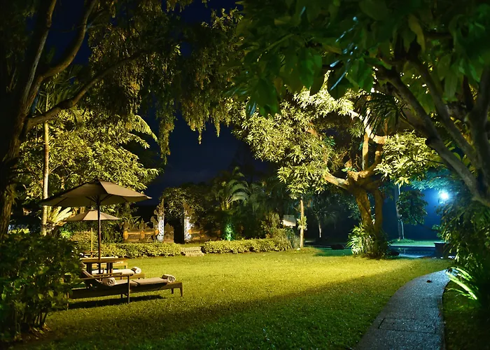 The Cakra 4* Denpasar