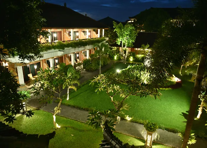 Hotel The Cakra 4*