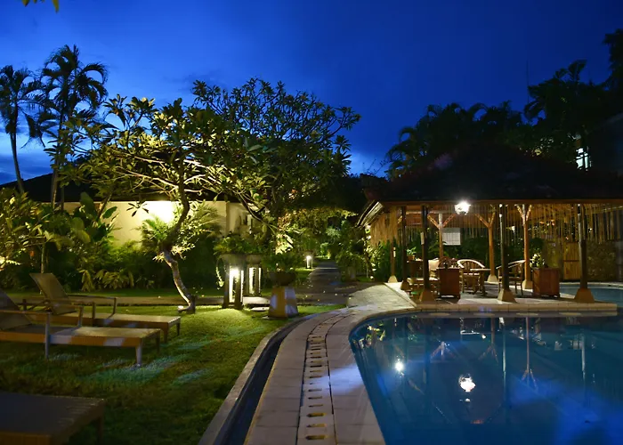 Hotel The Cakra 4*