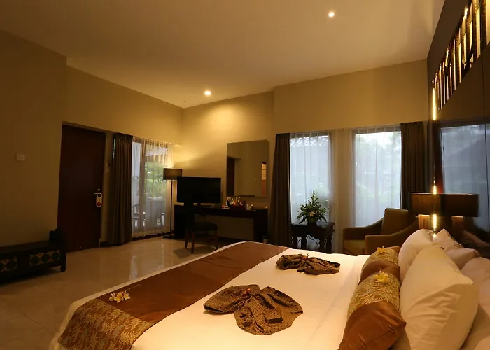 The Cakra Hotel Denpasar